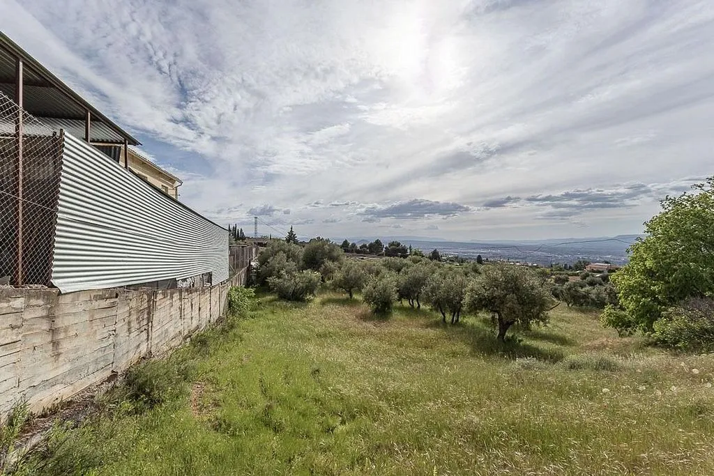 Garden - Rustic Farmhouse with Olive Grove in Monachil