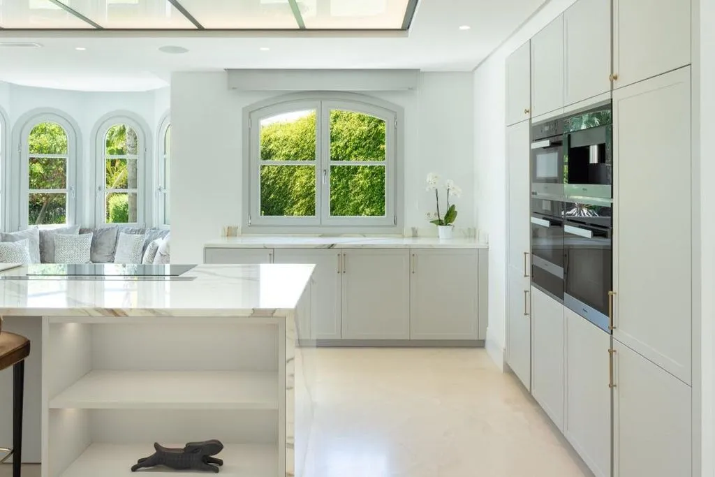 Köök - Luxury Villa with Golf Course View in Marbella