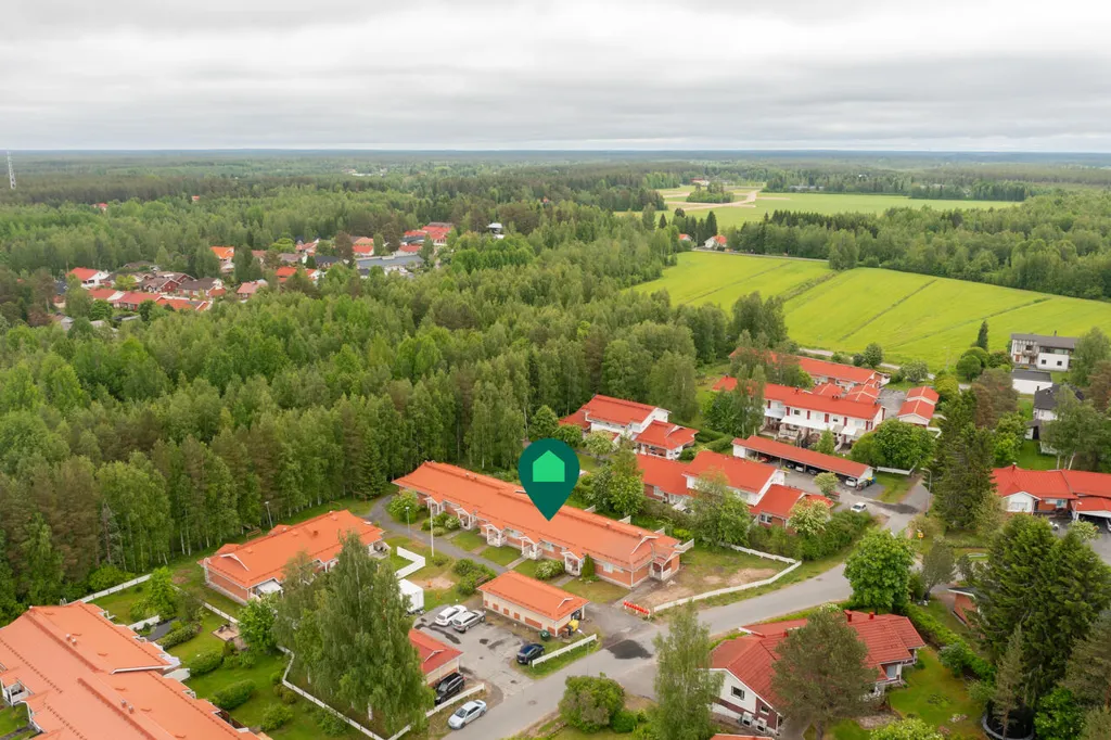 Õhuvaade - Maja asukohas Oulu