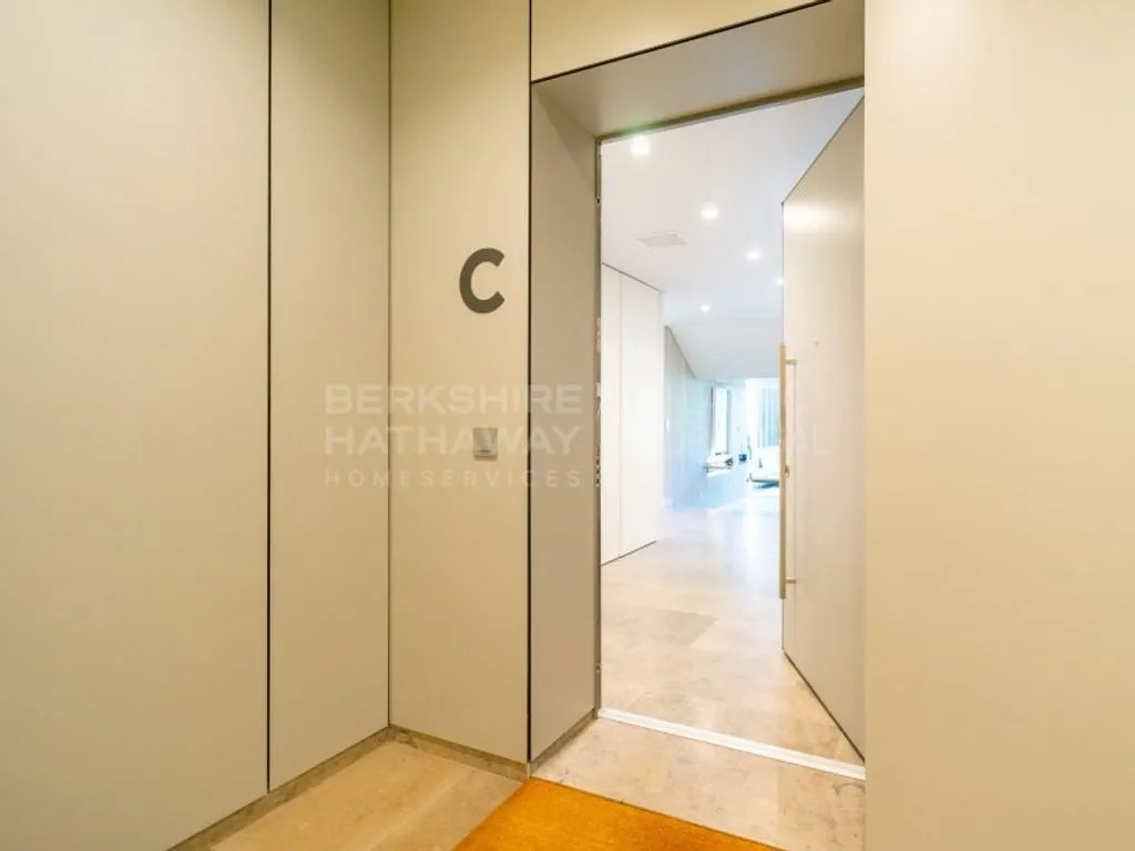 Hallway - Luxury Duplex with Pool in Cascais