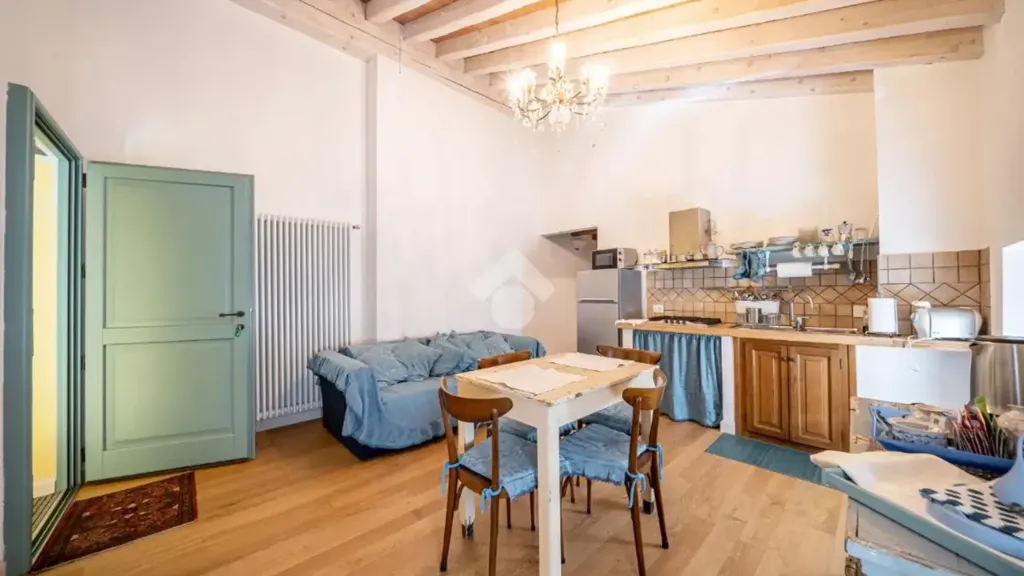 Salle à manger - Restored Rustico with Garden in Serramazzoni