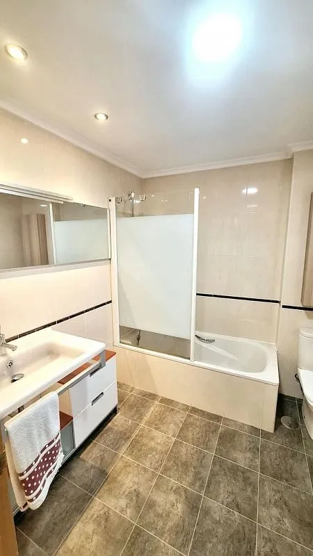Bathrooms - Duplex with Garage in Ponferrada Centre