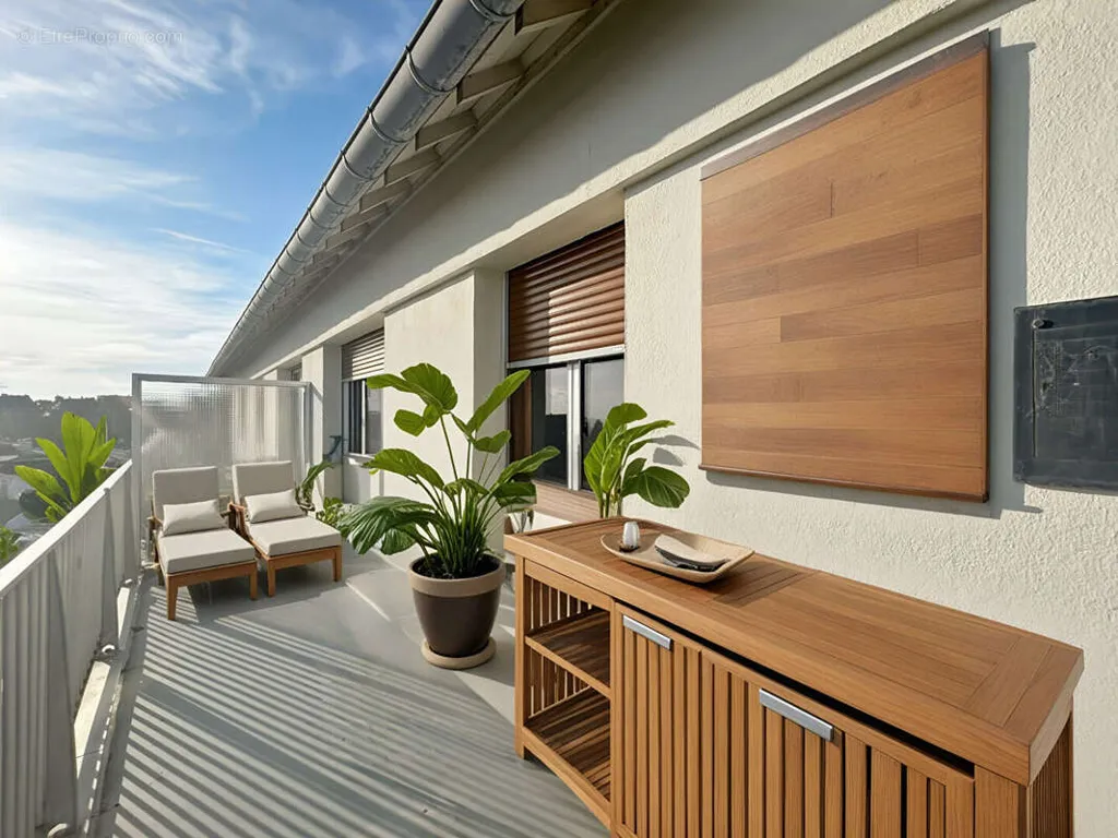 Rõdu - Duplex with Balcony in Saint-Malo