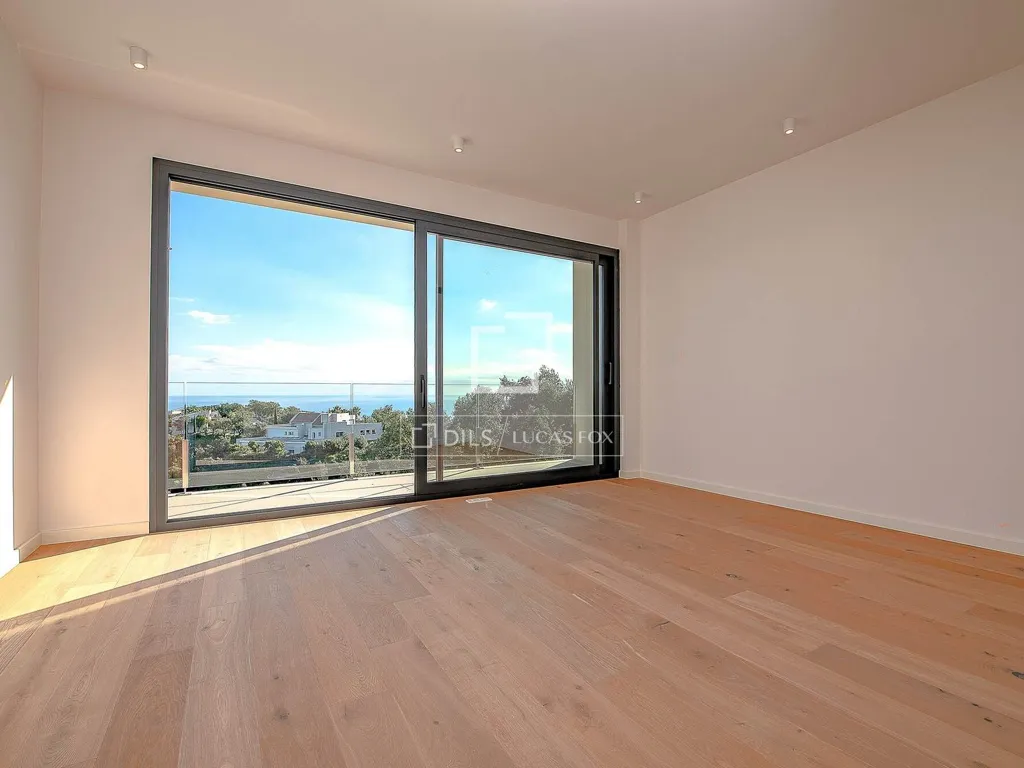 Pièces - Newly Built Villa with Sea Views in Platja d'Aro