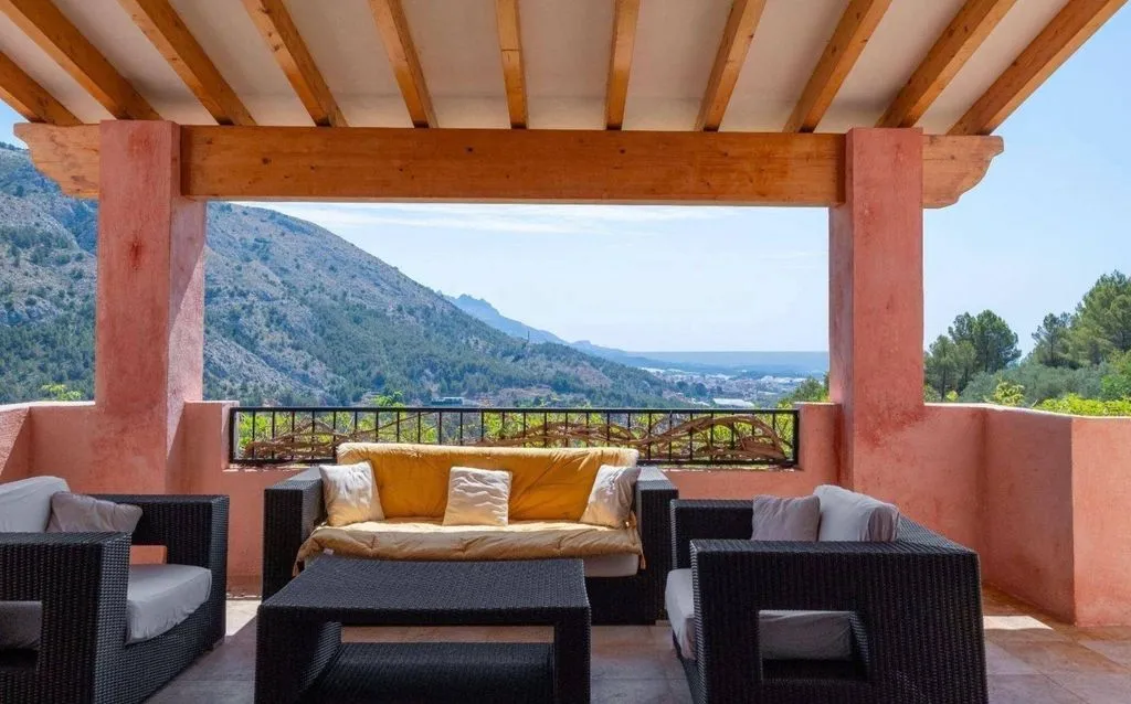 Terrasse - Villa with Pool and Terrace in Callosa d'En Sarrià