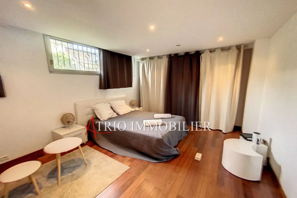 Bedrooms - Luxury Villa with Pool in Cagnes-sur-Mer