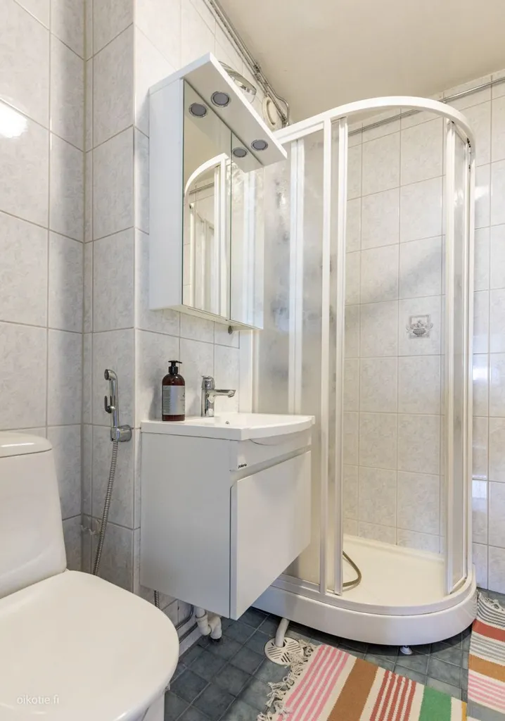 Vannitoad - Modernised Apartment with Solar Panels in Heinola