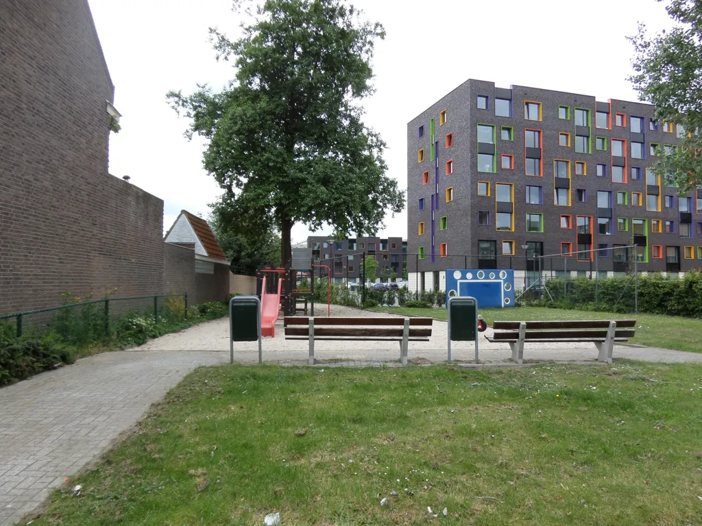 Compact Apartment with Garden Access in Eindhoven