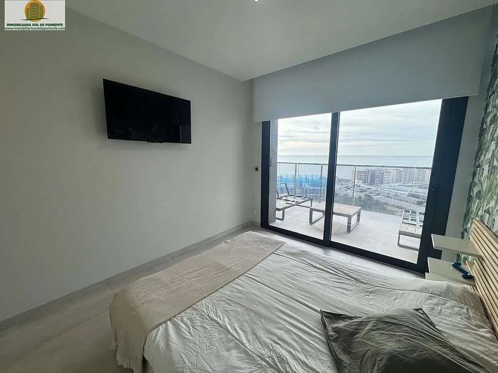 Magamistoad - Modern Apartment with Pool in Poniente Beach