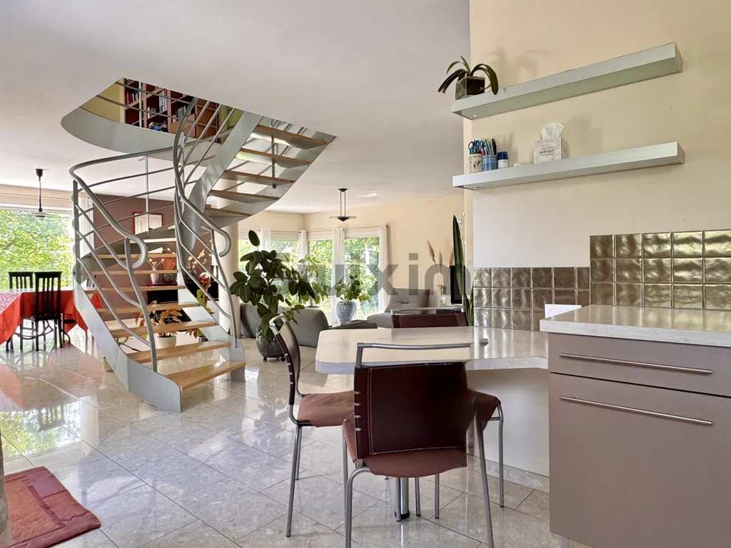 Salle à manger - Maison d'Architecte avec Terrasse à Alès