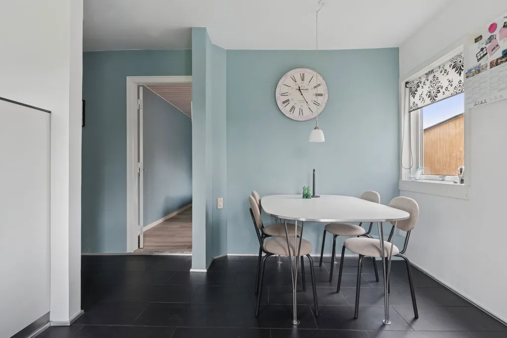 4-toaline maja asukohas Broby