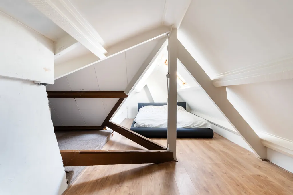 Appartement 6 pièces à Den Haag