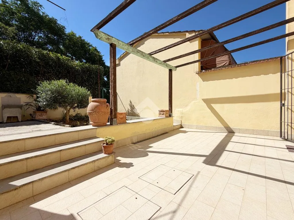 Terrasse - Independent House with Garden in Prato