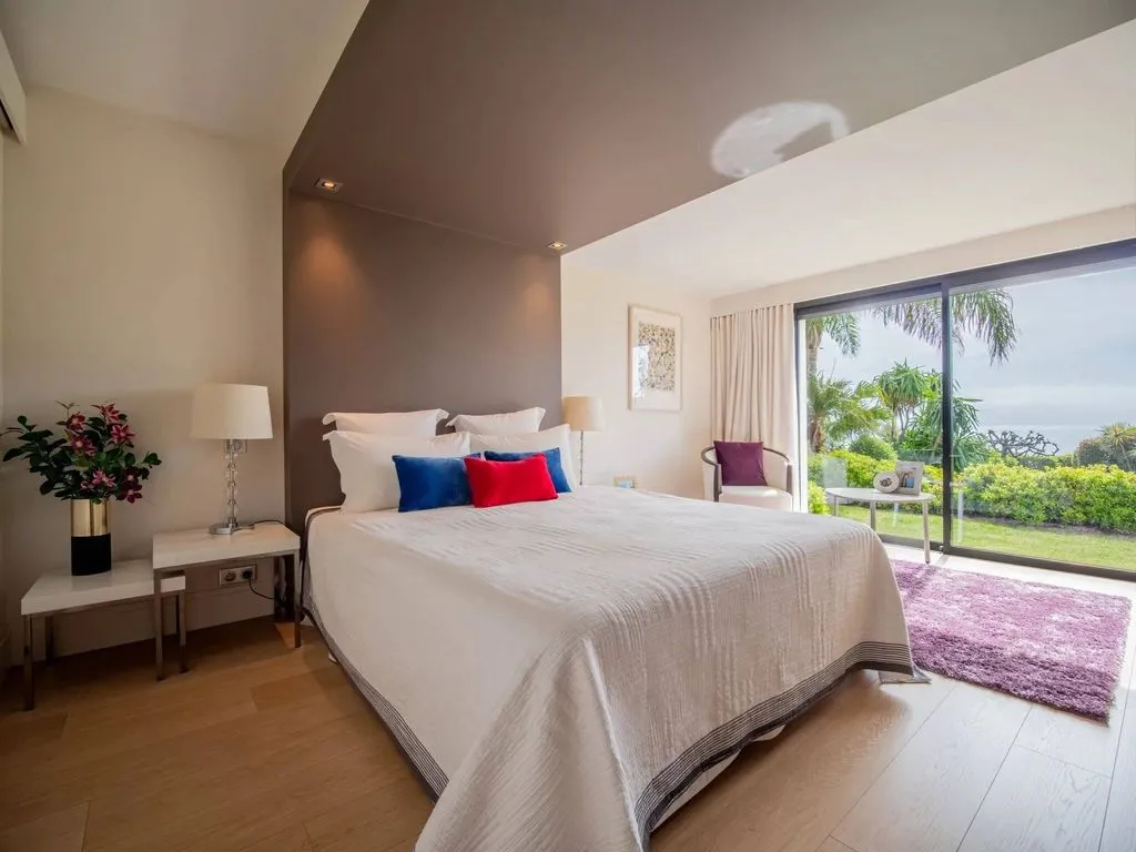 Chambres - Villa Contemporaine avec Vue Mer à Cannes