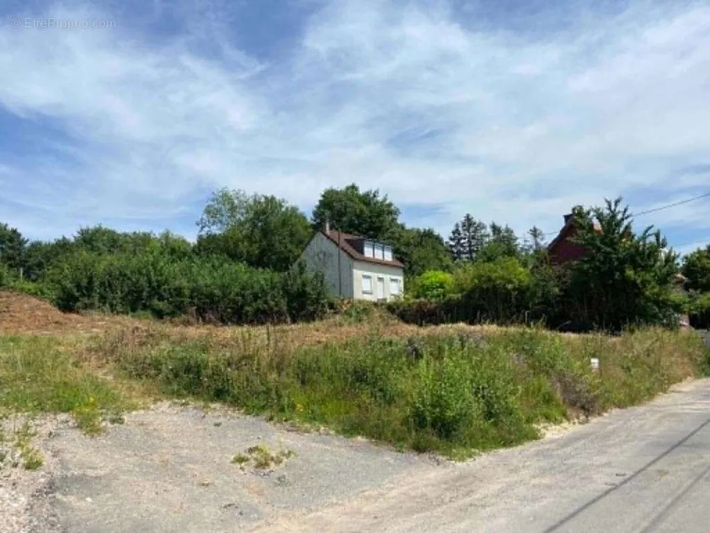 Jardin - Terrain à bâtir dans village fleuri à Boubers-Sur-Canche
