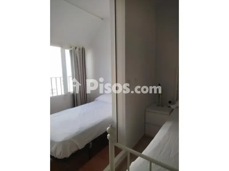 Magamistoad - Duplex with Balcony and Pool in Sagunto