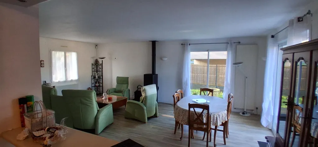 Dining Room - House with Terrace in Malville