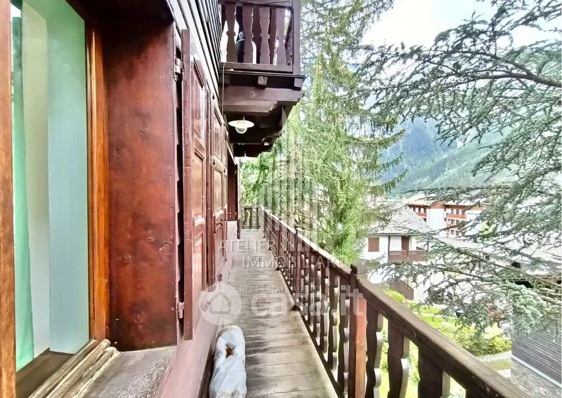 Rõdu - Historic Villa Apartment in Courmayeur Centre