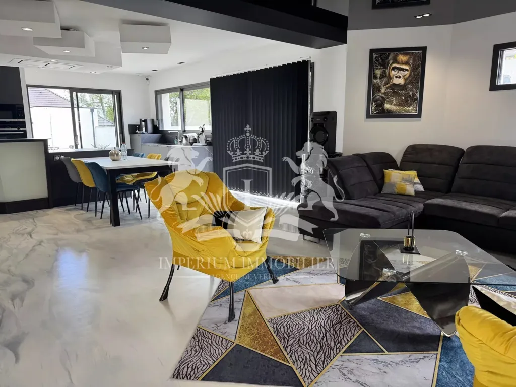 Elutuba - Contemporary Villa with Pool in Verdun