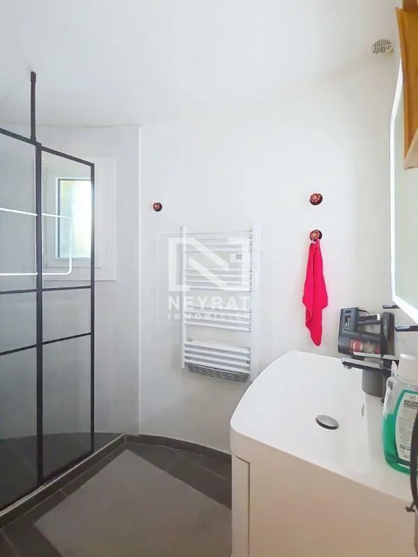 Vannitoad - Garden Apartment with Pool in St Paul en Forêt