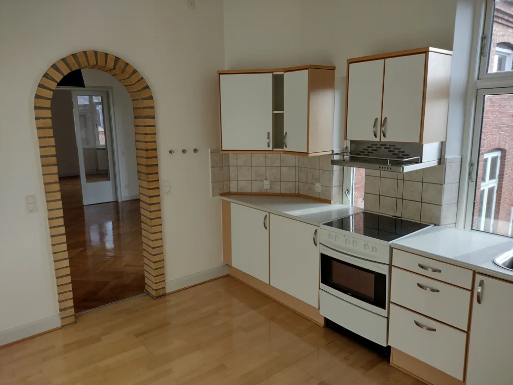 Köök - Spacious Renovated Penthouse in Odense C
