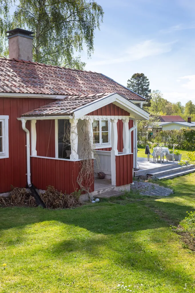 Garden - Holiday Home with Sea View in Norrtälje