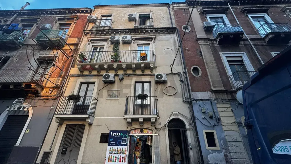 Välivaade - 8 Mini Apartments with Terrace in Catania