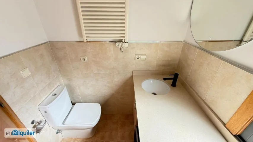 Vannitoad - Modern Flat with Ascender in Vigo's Old Town