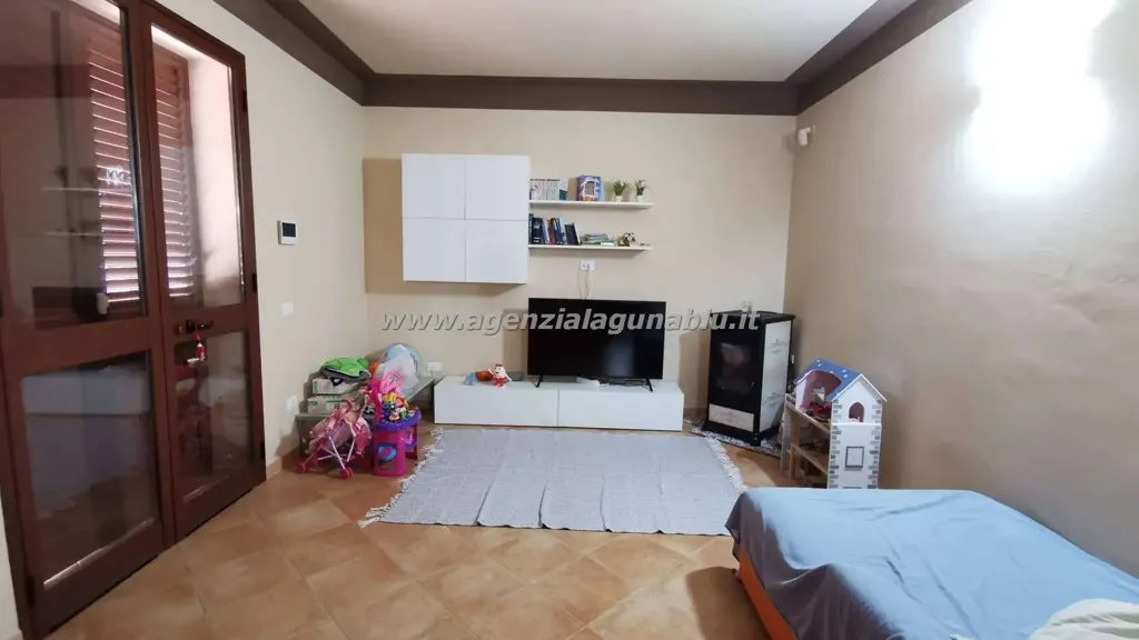 Magamistoad - Contemporary Villa with Garden in Marsala