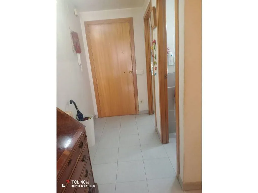 Entrée - 3-Bed Apartment with Balcony in Eixample Nord