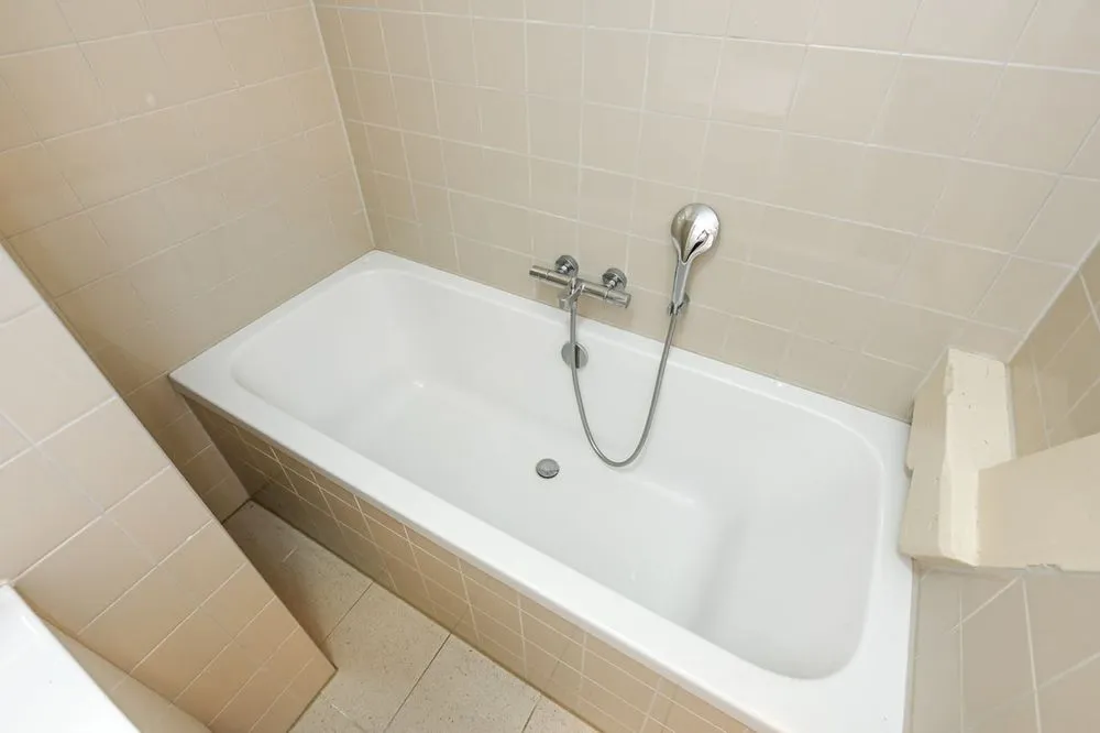Salles de bain - Classic Penthouse with Balcony in Den Haag