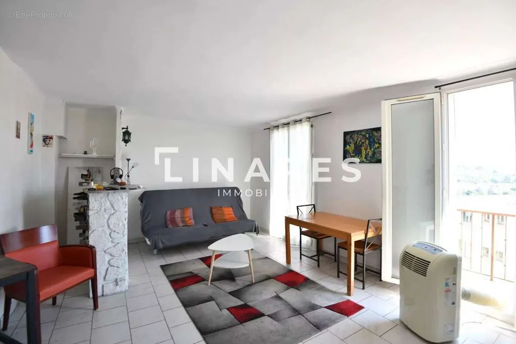 Elutuba - T2 Apartment with Balcony in Saint Just