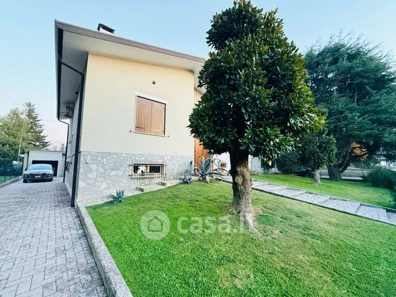 Välivaade - Rustic Villa with Garden in Pieve di Coriano