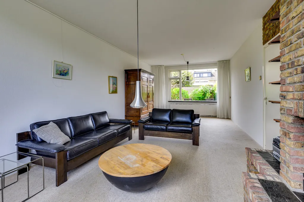 Living Room - Corner House with Garden in Rhoon