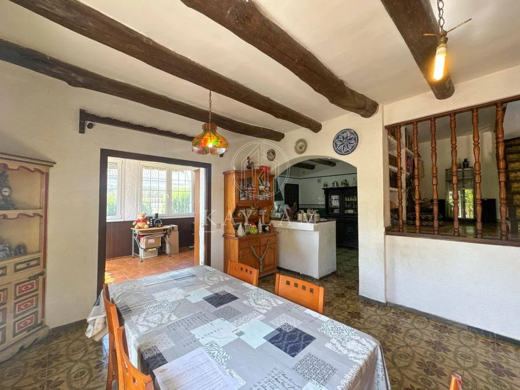 Söögituba - Luxury Villa with Pool in Lloret de Mar