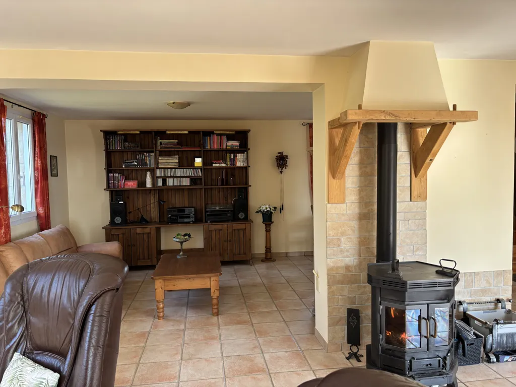 Séjour - Maison Prête à Emménager avec Terrain à Autry-Issards