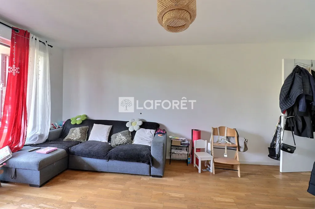 Séjour - Appartement 3 Pièces avec Terrasse à Vitry-sur-Seine