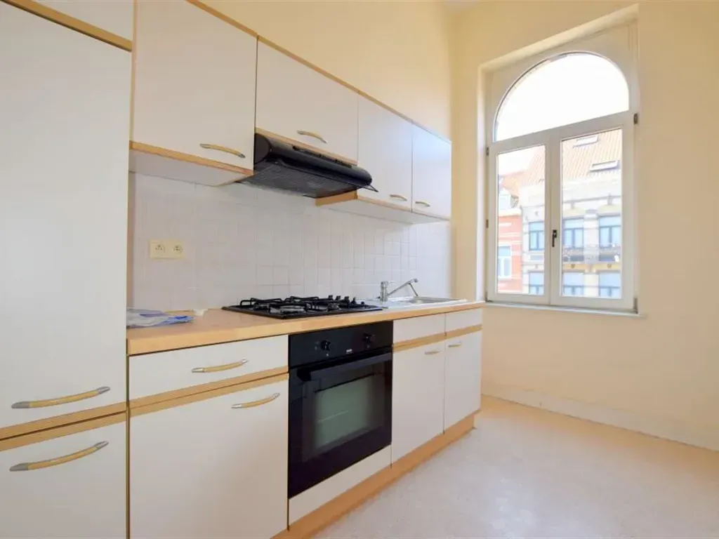One-Bedroom Apartment in Schaerbeek