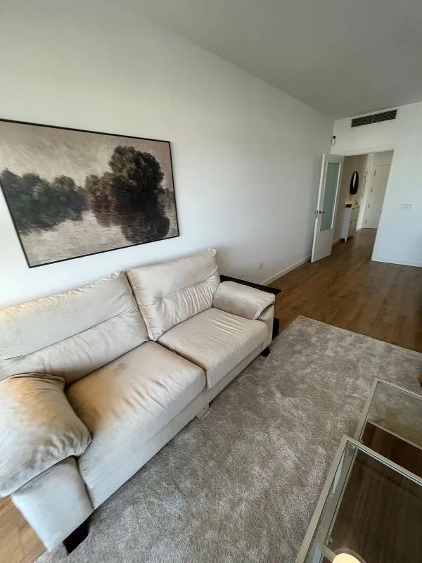 Elutuba - 3-Bedroom Apartment with Pool in Montequinto