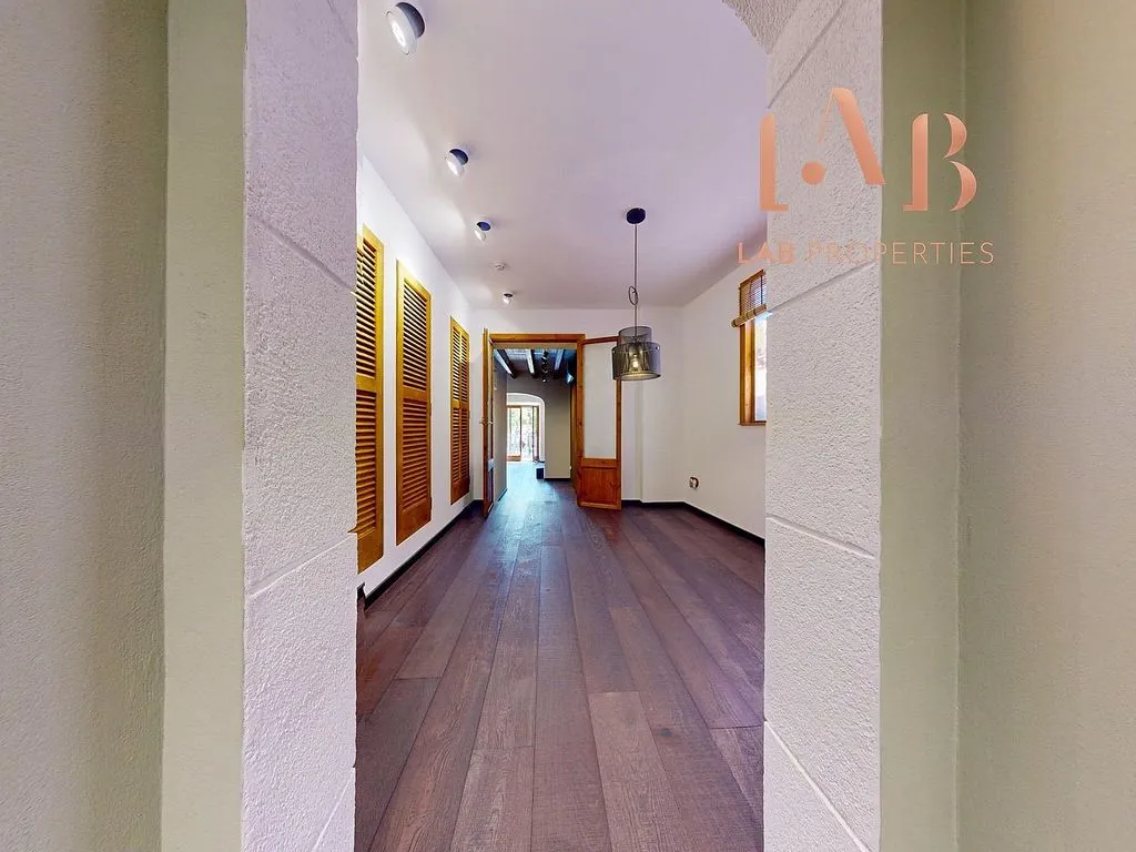 Esik - Apartment with Terrace in Llucmajor Centre