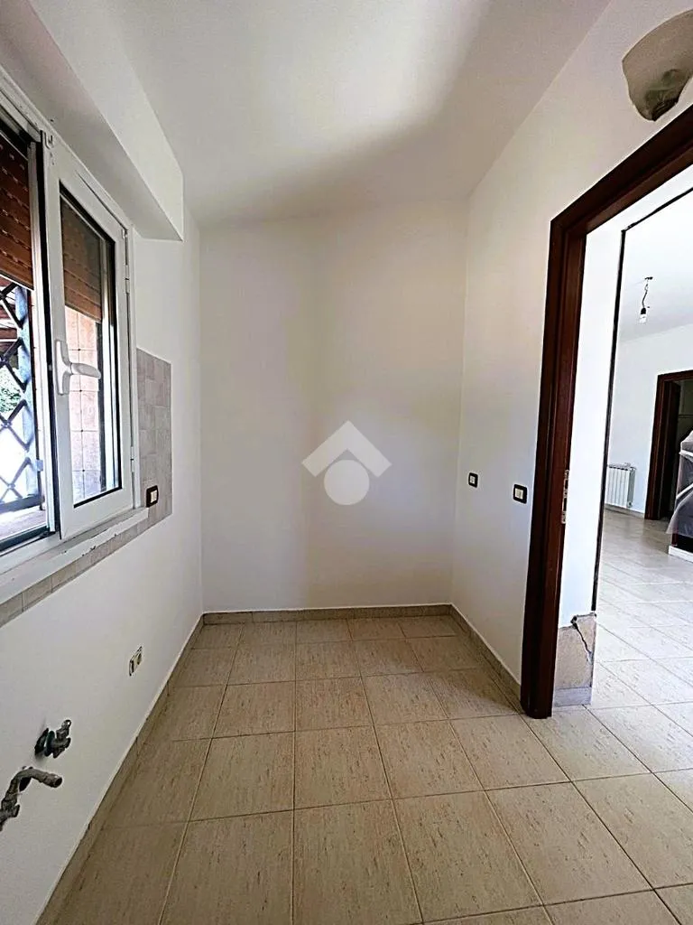 Hallway - Bifamily Home with Private Garden in Ardea