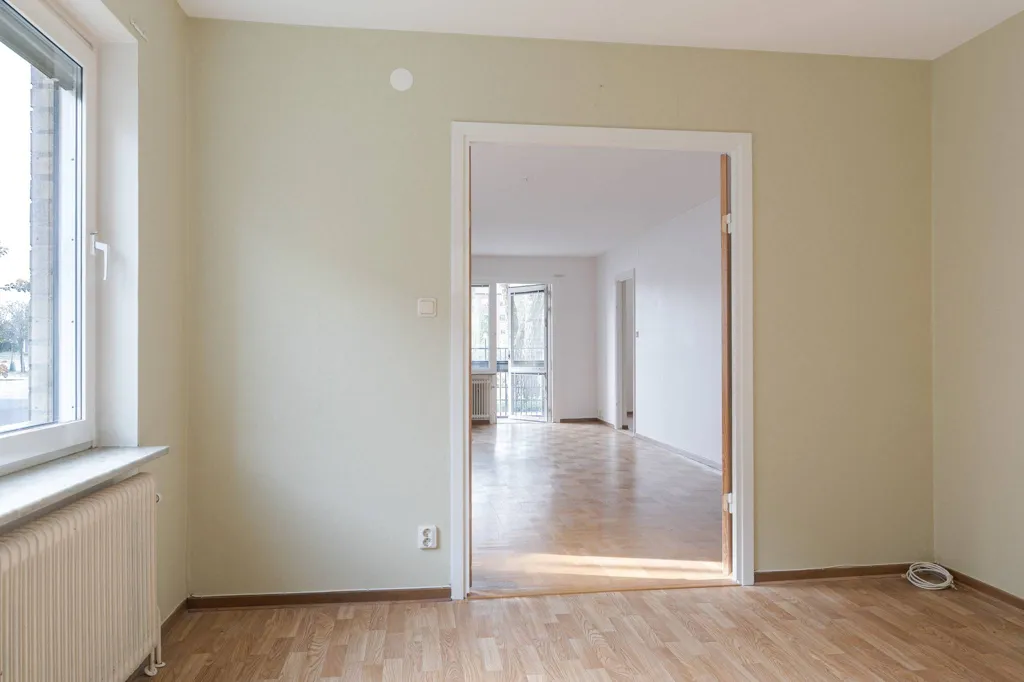 Rooms - Apartment with Balcony in Eslöv