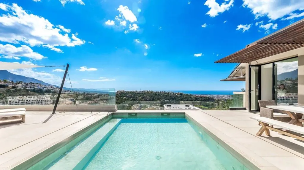 Bassein - Luxury Villa with Sea View in Benahavís