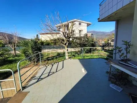 Terrass - Villa with Private Garden near Priverno Centre