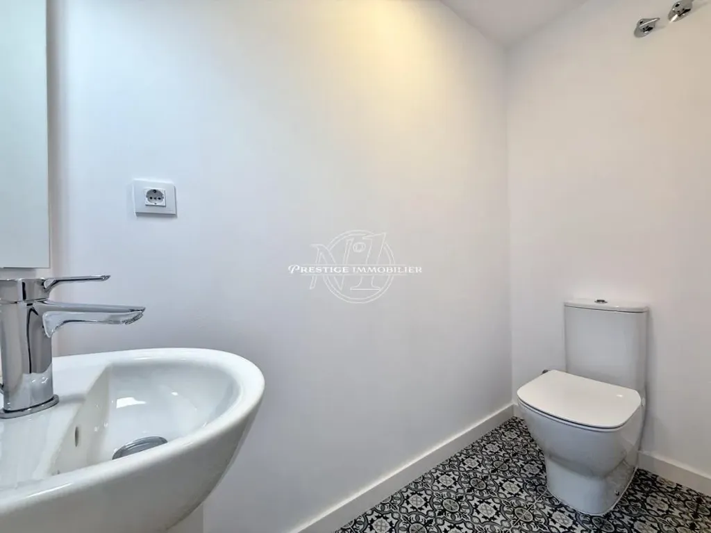 Salles de bain - Luxury Villa with Sea View in Llançà