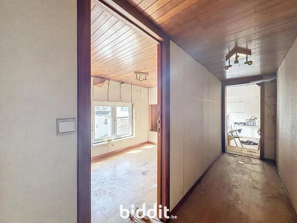 Entrée - Projet de Rénovation Urbaine avec 4 Façades