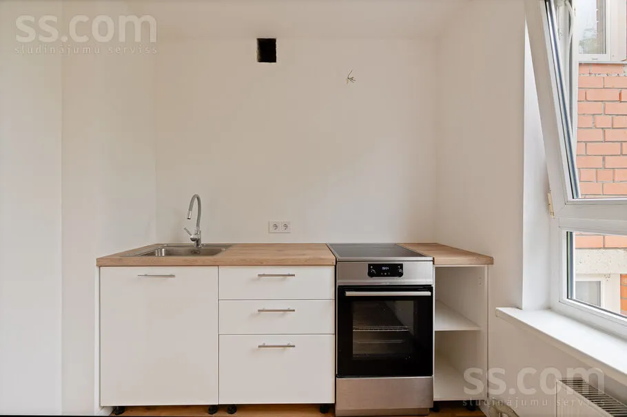 Cuisine - Apartment with Loggia in Jelgava