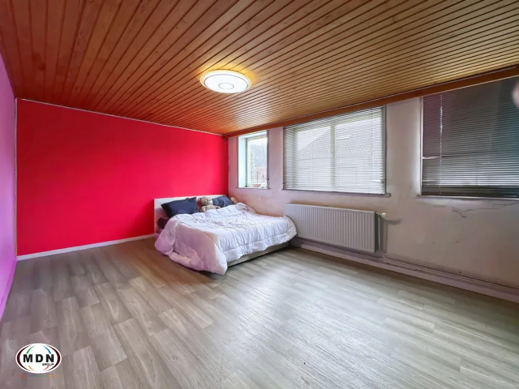 Chambres - Maison Atypique avec Jardin et Terrasse à Boussu