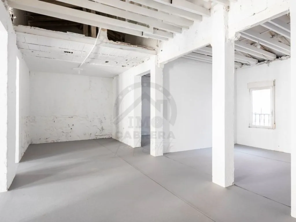 Toad - Luxury Apartment with Rooftop Access in Salamanca