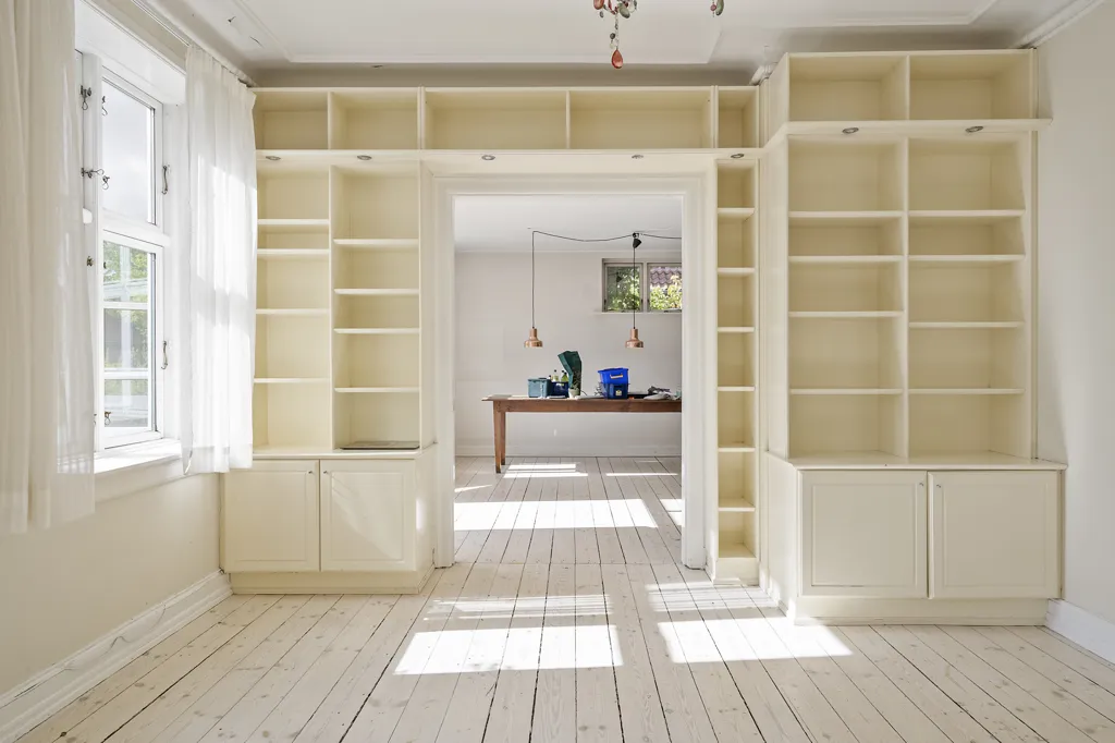Bureau - Charming Villa in Hanssted Quarter